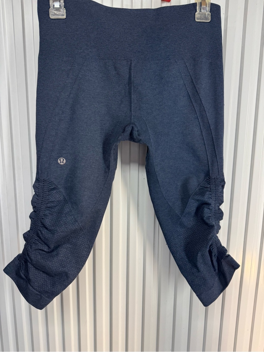 Lululemon In The Flow Crop Leggings Heathered Navy Blue Ruched Capri Size 4